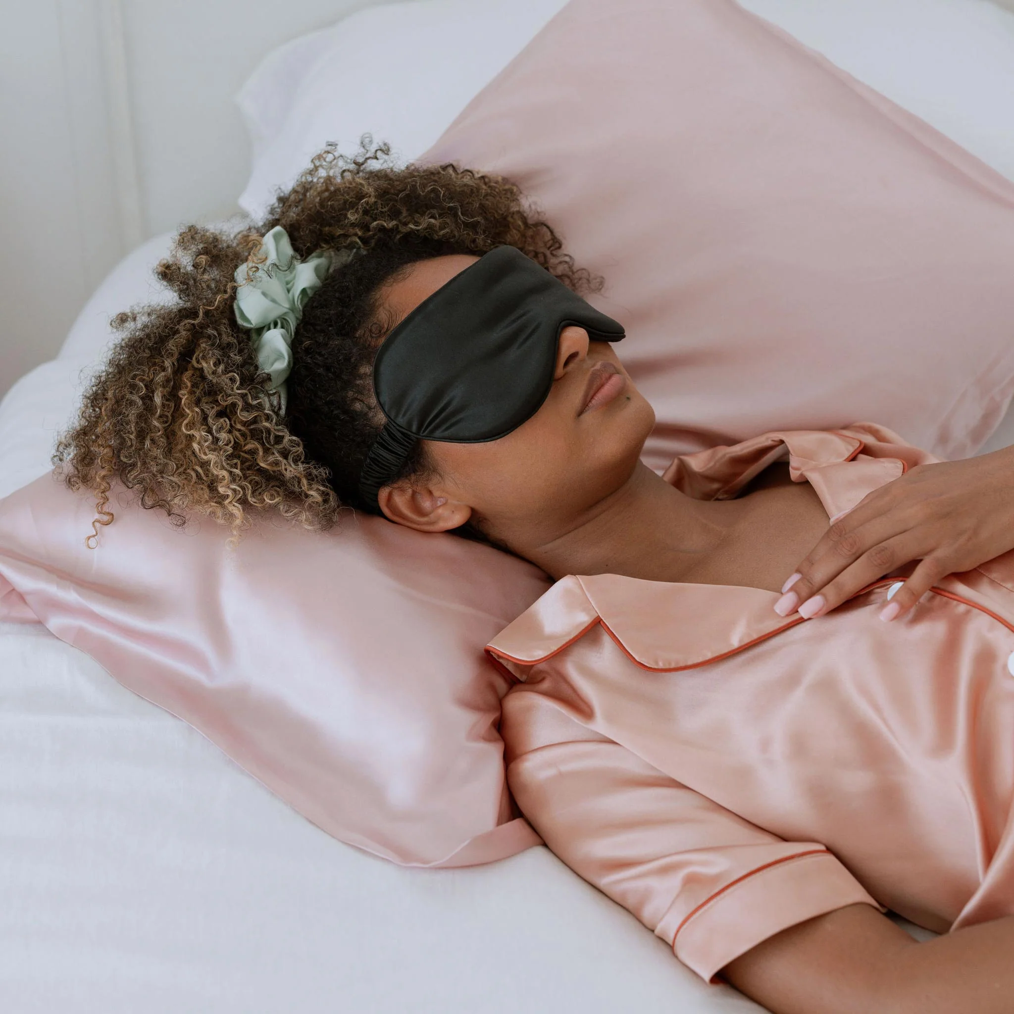 Organic Silk Sleep Mask - Image 13