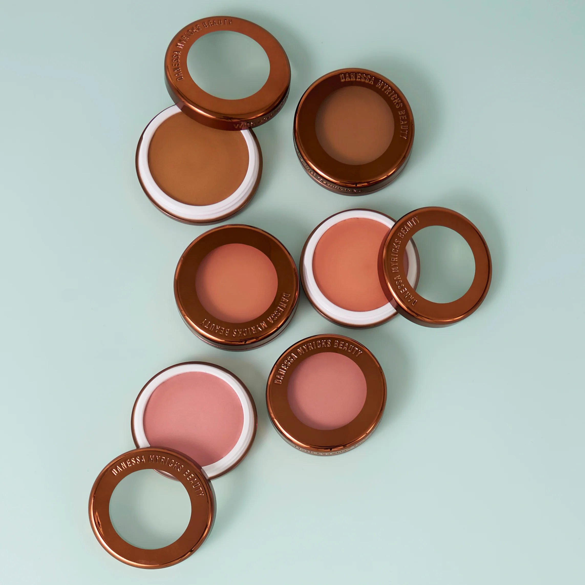 Yummy Skin Blurring Balm Lowlighter - Image 5